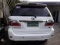 Toyota Fortuner G 2010 automatic diesel for sale -4