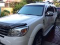 Well-kept Ford Everest 2013 M/T for sale-0