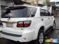 Well-kept Toyota Fortuner 2011 for sale-9