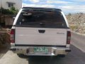 Nissan Frontier Pickup 2001 AT White For Sale -10