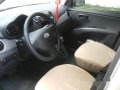 Well-maintained Hyundai i10 2013 for sale-9