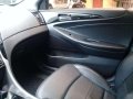 Hyundai Sonata 2.0 GLS 2011 AT White For Sale -6