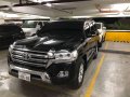 2017 Toyota Land Cruiser Premium (local)-1