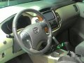 Good as new Toyota Innova 2015 for sale-2