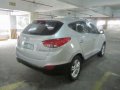 Well-maintained Hyundai Tucson 2010 for sale-2