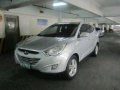 Well-maintained Hyundai Tucson 2010 for sale-1