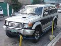 Mitsubishi Pajero Exceed 2002 4x4 AT 2800 Rush sale-0