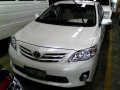 Good as new Toyota Corolla Altis 2012 for sale-1