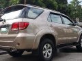 Well-kept Toyota Fortuner 2006 for sale-3