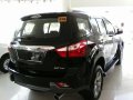 Brand new Isuzu MU-X 2017 for sale-6