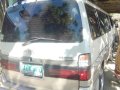 Toyota Hiace Super Grandia 2002 White For Sale -0