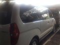 Good as new Hyundai Grand Starex 2010 for sale-2