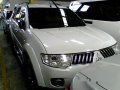 Well-maintained Mitsubishi Montero Sport 2011 for sale-1