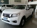 Good as new Nissan NP300 Navara 2017 for sale-3