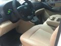 Good as new Hyundai Grand Starex 2009 for sale-5
