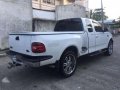 Ford F150 Lariat 4x4 2001 AT White Pickup For Sale -1