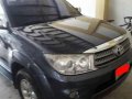 Toyota Fortuner AT 2010 Gray SUV For Sale -1