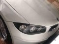 BMW 118i 2009 Automatic SUV White For Sale -2