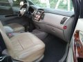 2013 Toyota Innova G AT Gray SUV For Sale -8