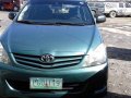 Well-kept Toyota innova E 2010 for sale-4