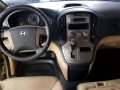 2011 Hyundai Grand Starex Gold AT Golden For Sale -4