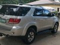Toyota Fortuner V 2007 FOR SALE-2