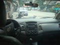 Well-kept Toyota Innova 2005 for sale-3