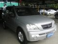 Well-maintained Kia Sorento 2004 for sale-0