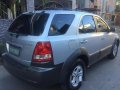 Well-maintained Kia Sorento 2005 for sale-3