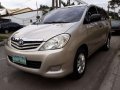 Toyota innova e 2009 MT 2010 2011-9