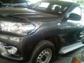 Well-kept Toyota Hilux 2016 for sale-2