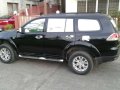 2014 Mitsubishi Montero GLX MT Black For Sale -7