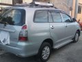 Toyota Innova E 2014 MT Silver For Sale -3