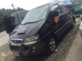 Hyundai Starex 2002 AT Black Van For Sale -1