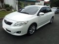 Well-kept Toyota Corolla Altis 2010 for sale-6