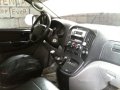 Well-maintained Hyundai Grand Starex 2013 for sale-3