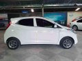 2017 Hyundai Eon 0.8 MT White For Sale -2