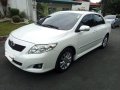 Well-kept Toyota Corolla Altis 2010 for sale-3