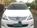 2012 Toyota Innova 2.5 G AT White For Sale -0