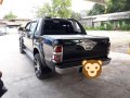 FOR SALE Toyota Hilux 4x4 automatic 2013-1