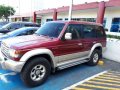 Mitsubishi Pajero Local 2.5 Red SUV For Sale -1