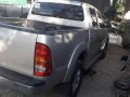 Toyota Hilux G 4x4 automatic 2011 FOR SALE-9