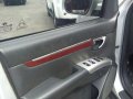 Good as new Hyundai Santa Fe 2009 for sale-6