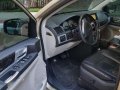 FOR SALE CHRYSLER Town and Country 2010 limited top of the line-1