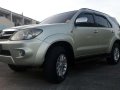 Toyota Fortuner G Diesel 2006 Grey For Sale -1