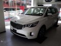 450K AllinDP Snow Pearl White KIA Grand Carnival 2.2L -7