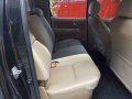 Good as new Toyota Hilux 2011 for sale-8