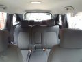 2010 Chevrolet Captiva AT White SUV For Sale -8