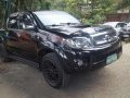 2010 Toyota Hilux G 4x4 MT Black Pickup For Sale -1