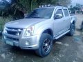 Isuzu Dmax 2012 model manual 4×2 FOR SALE-3